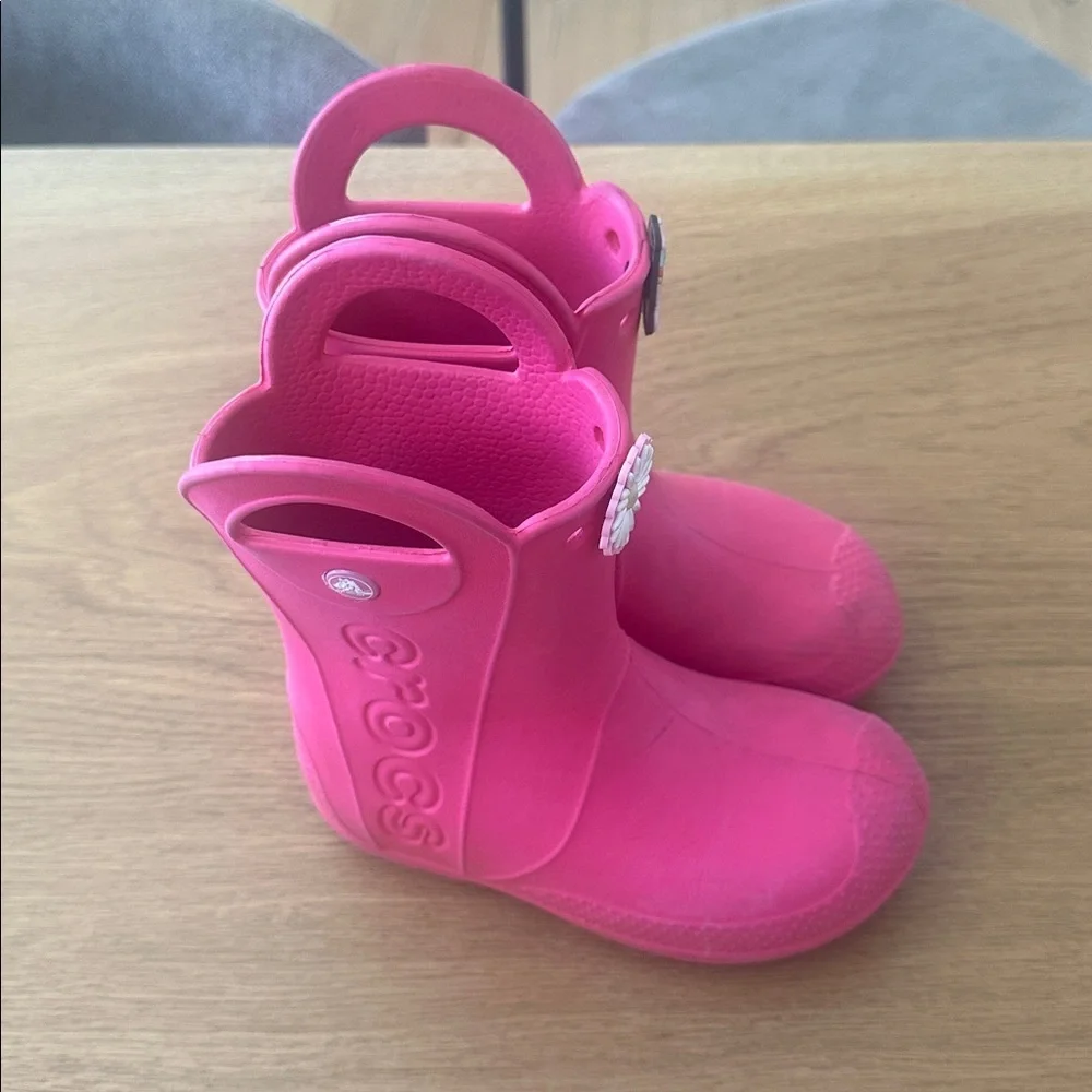 Crocs Kids Pink Handle It Rain Boot C12
